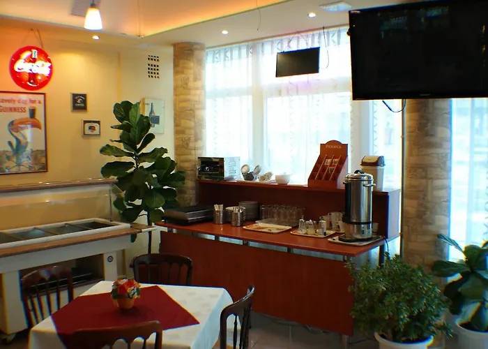 Hotel Galcsik Fogado 3*